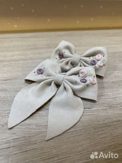 Бантики на резинке для волос ручной работы