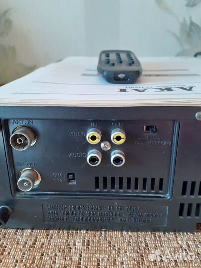 Видеомагнитофон,плеер Samsyng,Akai