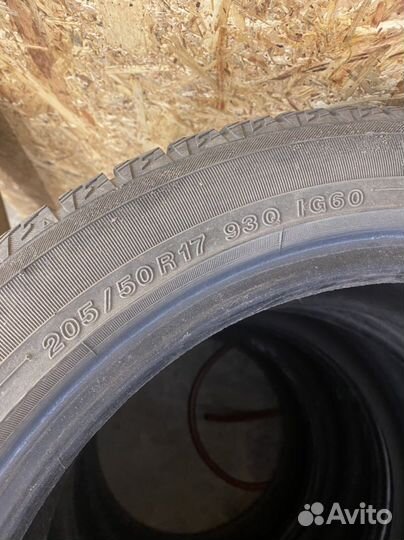 Yokohama Ice Guard IG60 205/50 R17