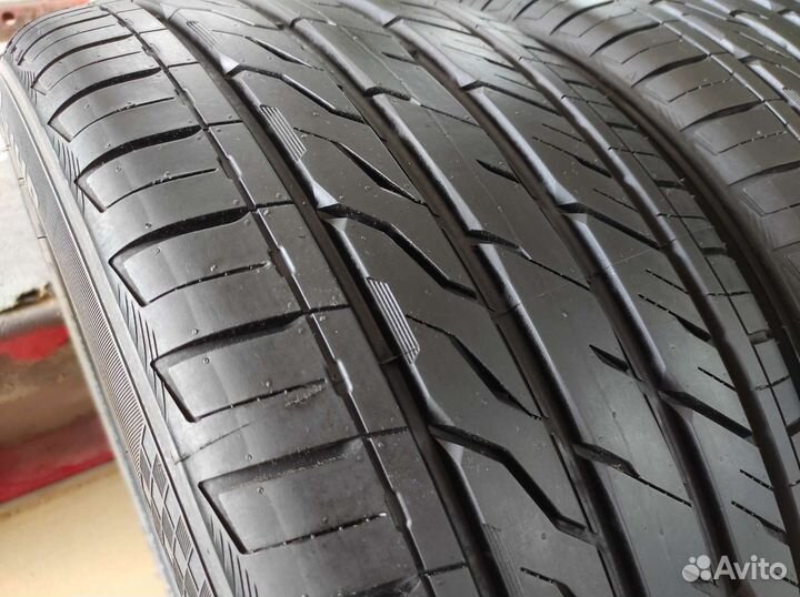 Landsail LS588 UHP 255/45 R18