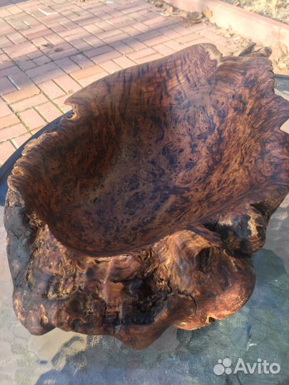 Блюдо из массива дерева