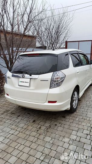 Honda Fit Shuttle 1.3 CVT, 2012, 154 161 км