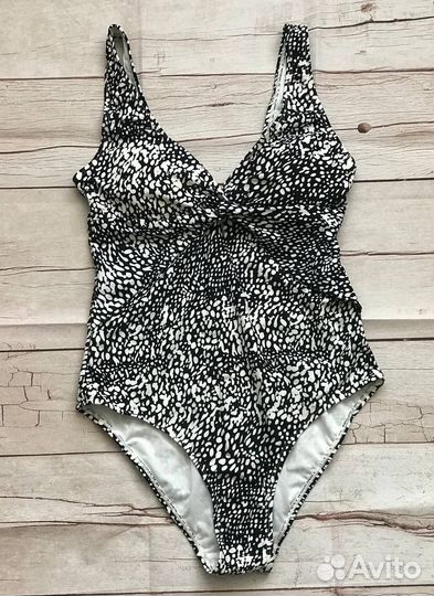 Купальники, низ от купальников