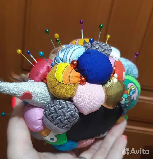 Текстильный ежик-игольница