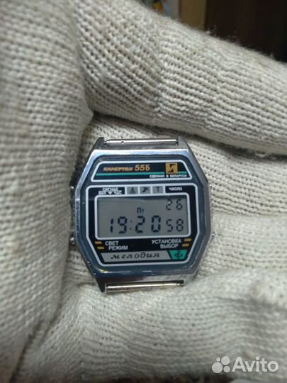 Часы мужские электроника 77 и 55б