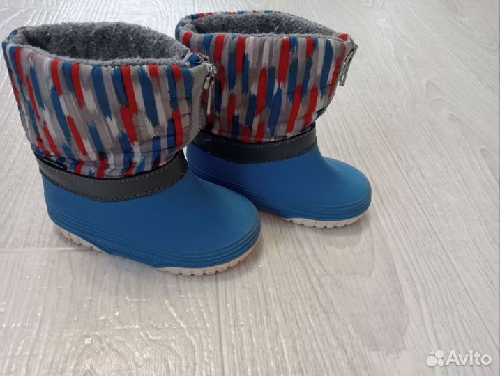 Резиновые сапожки 21