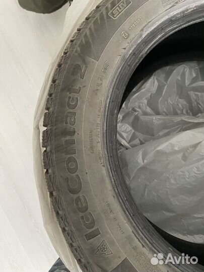 Continental IceContact 2 235/55 R17