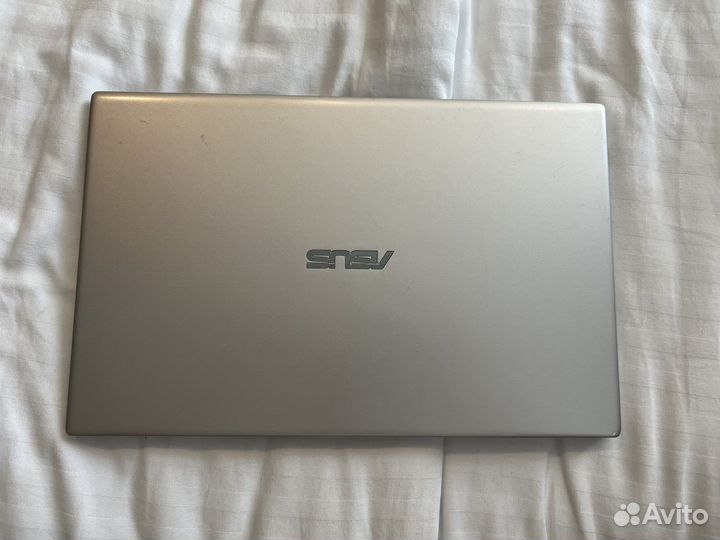 Asus vivobook S330U