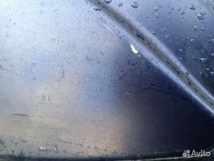 Капот передний Volkswagen Passat B7