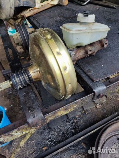 Главный тормозной цилиндр для Nissan Sunny