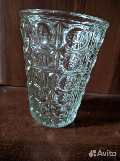 Вазочка под цветы