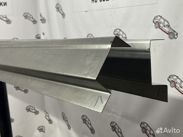 Toyota Land Cruiser 200 ремонтные пороги правый