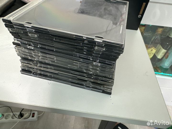 Футляры для дисков