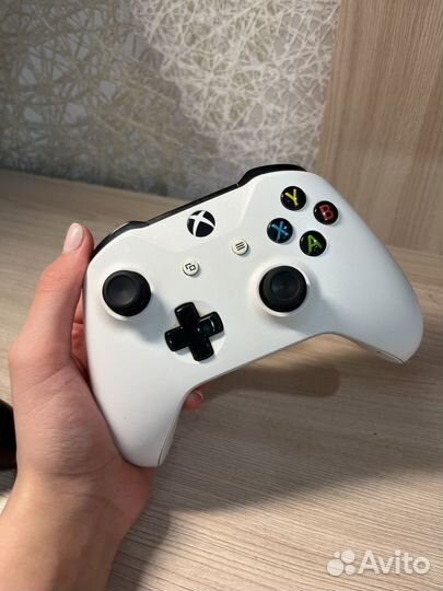 Джойстик xbox One
