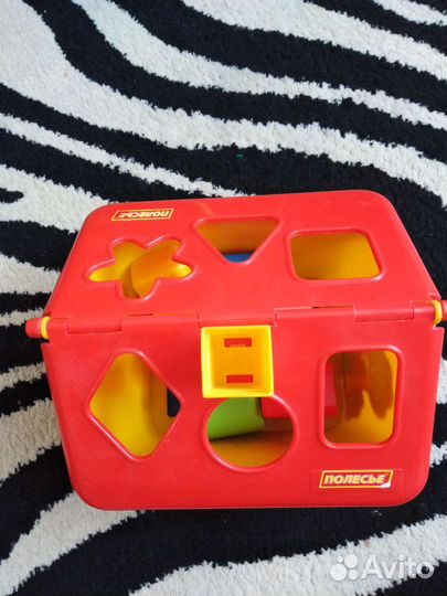 Развивающие игрушки