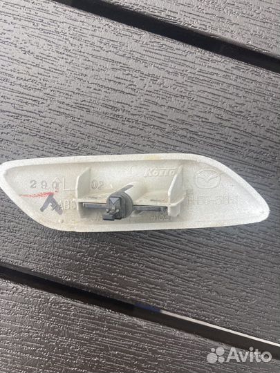 Крышка омывателя фарф mazda 3 bl