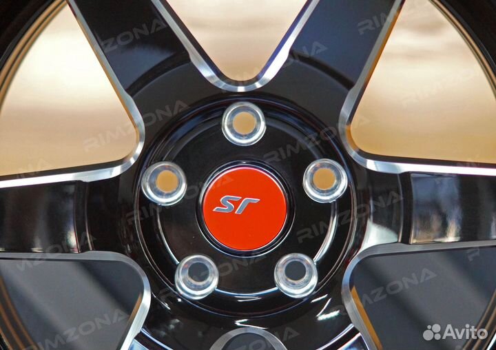 Литые диски R17 на Toyota