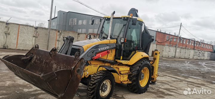 Экскаватор погрузчик