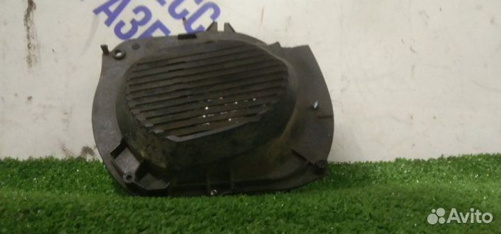 Динамик задний левый Mercedes-Benz W202 седан 1.8