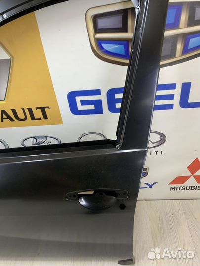 Дверь передняя Renault duster Лев