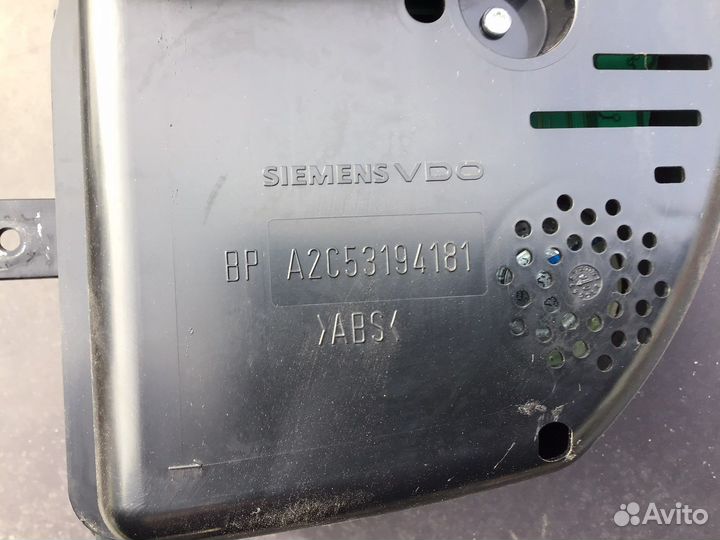 Комбинация приборов Volkswagen Passat B6