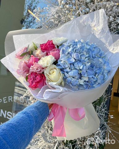 Букет с гортензией