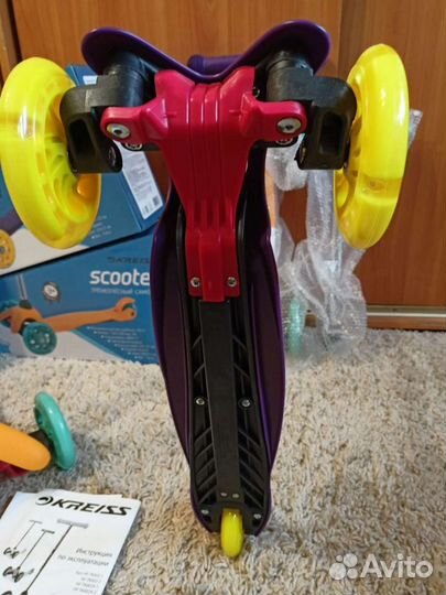 Самокат детский трехколесный светящиеся колёса+ по