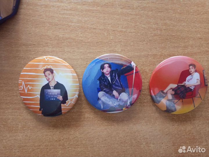 Значки BTS