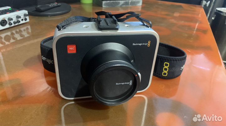 Киновидео камера blackmagic 2,5 k EF