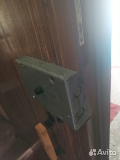 Замена замков / Вскрытие замков / Вскрытие авто