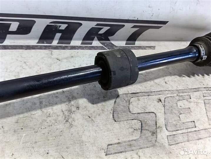 Вал приводной передний правый Volkswagen Passat B8