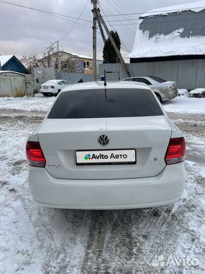 Volkswagen Polo 1.6 AT, 2013, 122 000 км