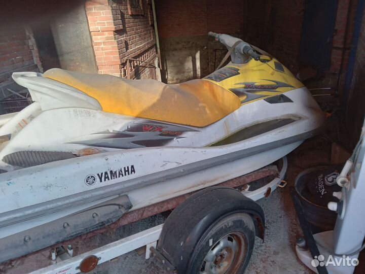 Продаю гидроцикл yamaha