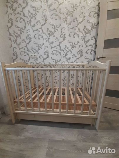 Детская кровать Лель с универсальным маятником