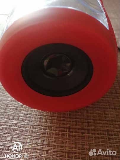 Портативная колонка