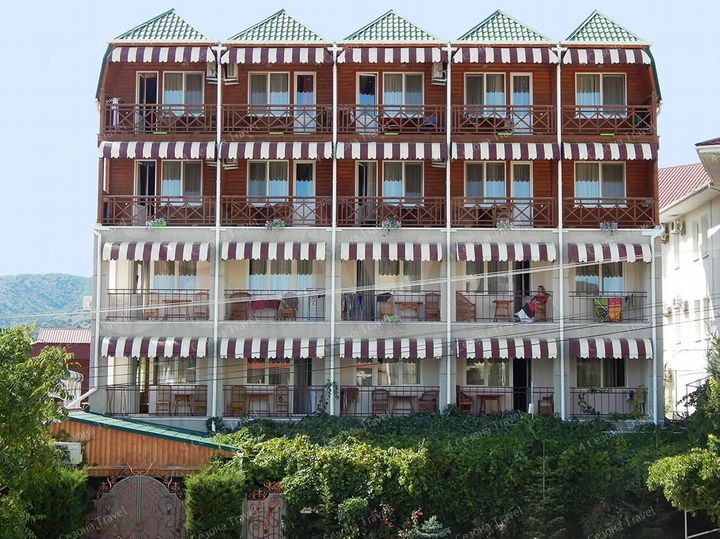 Комната 35 м² в 2-к., 1/5 эт.