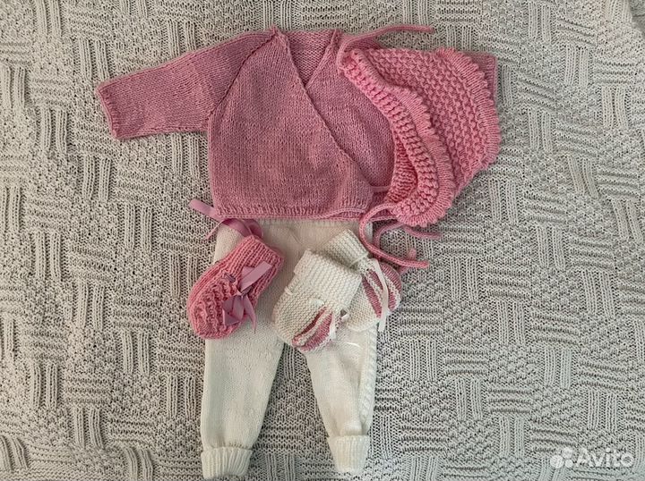 Вязаный костюм детский до 3 месяцев