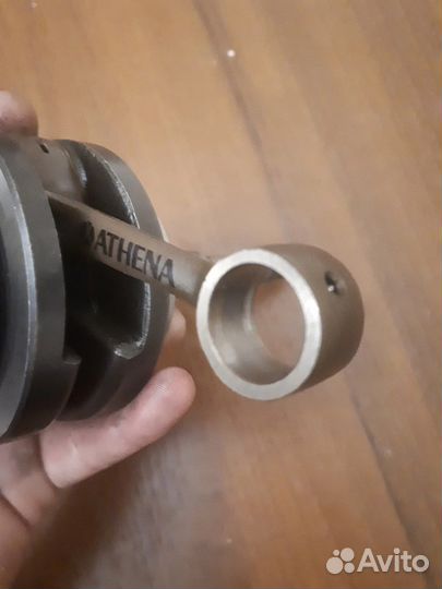 Коненвал athena