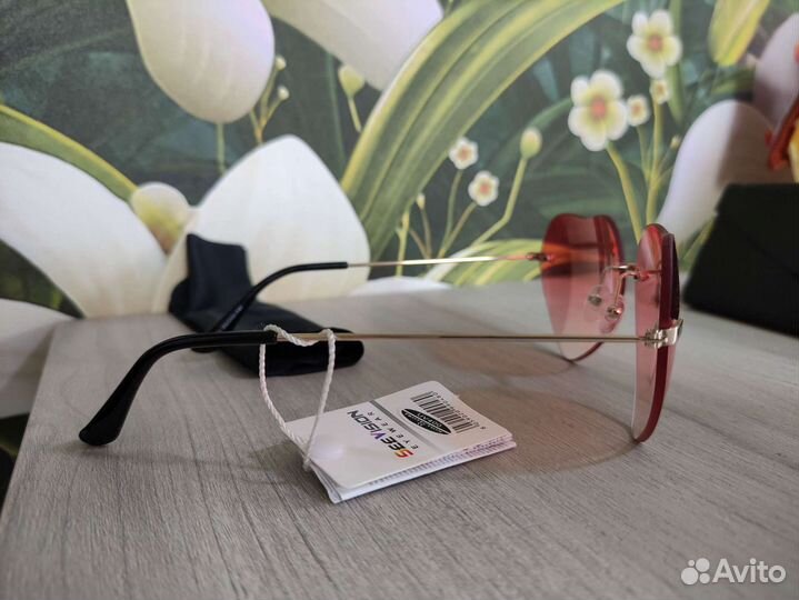 Новые солнцезащитные очки