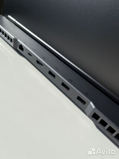 Игровой Ноутбук Lenovo Legion R9000P