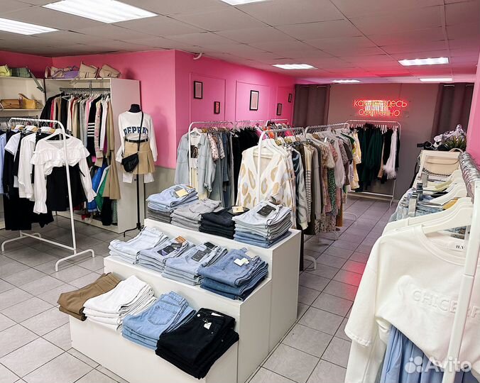 Showroom женской одежды/готовый бизнес