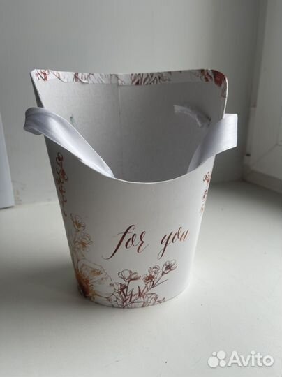 Коробка подарочная