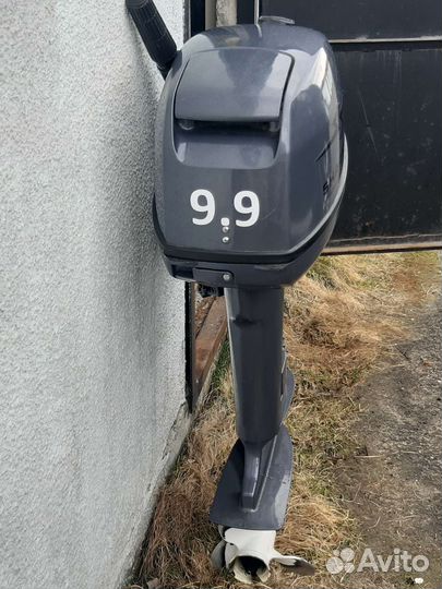 Лодка' мотор