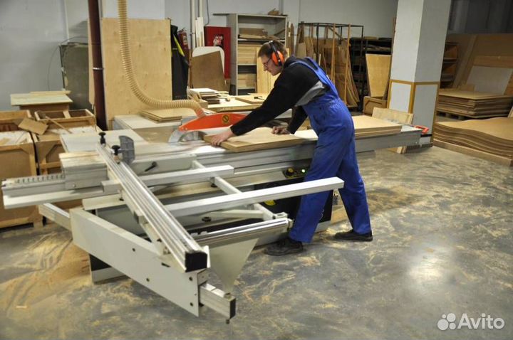 Разнорабочий на производство мебели