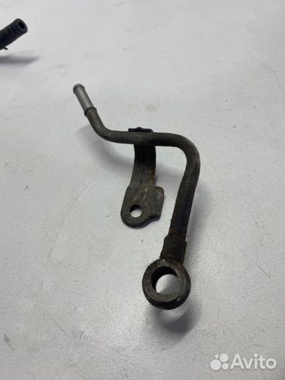 Трубка системы охлаждения АКПП Toyota Camry