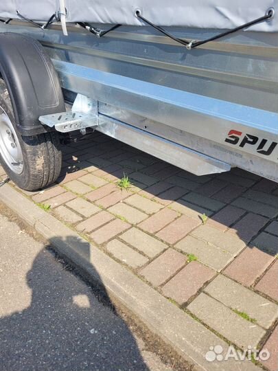 Прицеп с подкатным колесом и подрамником