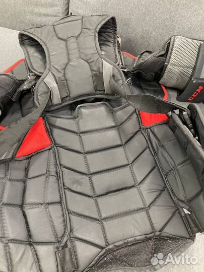 Нагрудник вратаря ccm extreme flex E2.5 jr (L-XL)