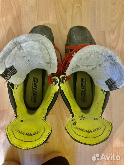 Коньки хоккейные 10.5