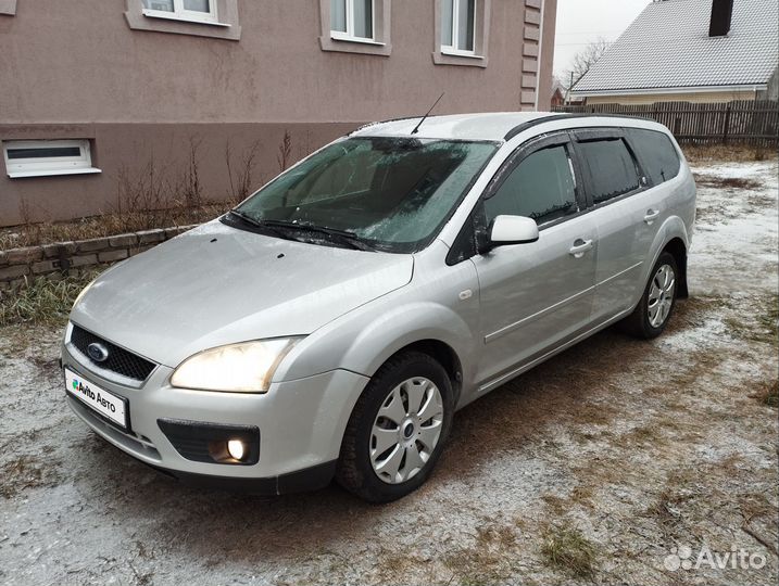 Ford Focus 1.6 МТ, 2006, 50 000 км