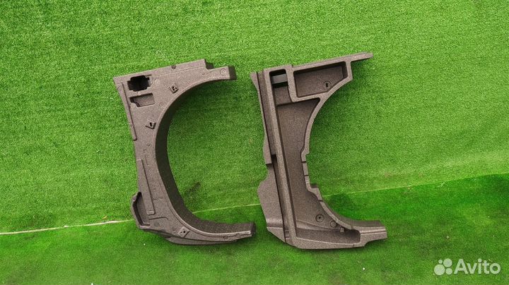 Дно запаски Volvo V50 B5254T7 2011